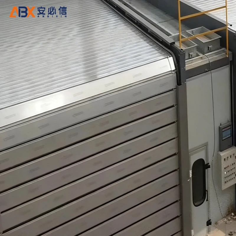 廊坊市金属快速门